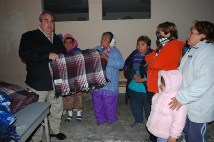 Ningún deceso, ante alerta por onda gélida